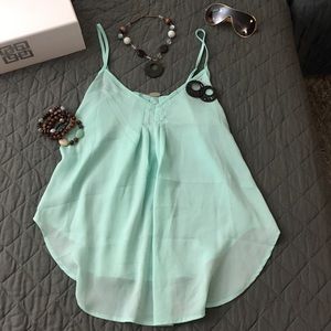 NWOT mint green flowy tank